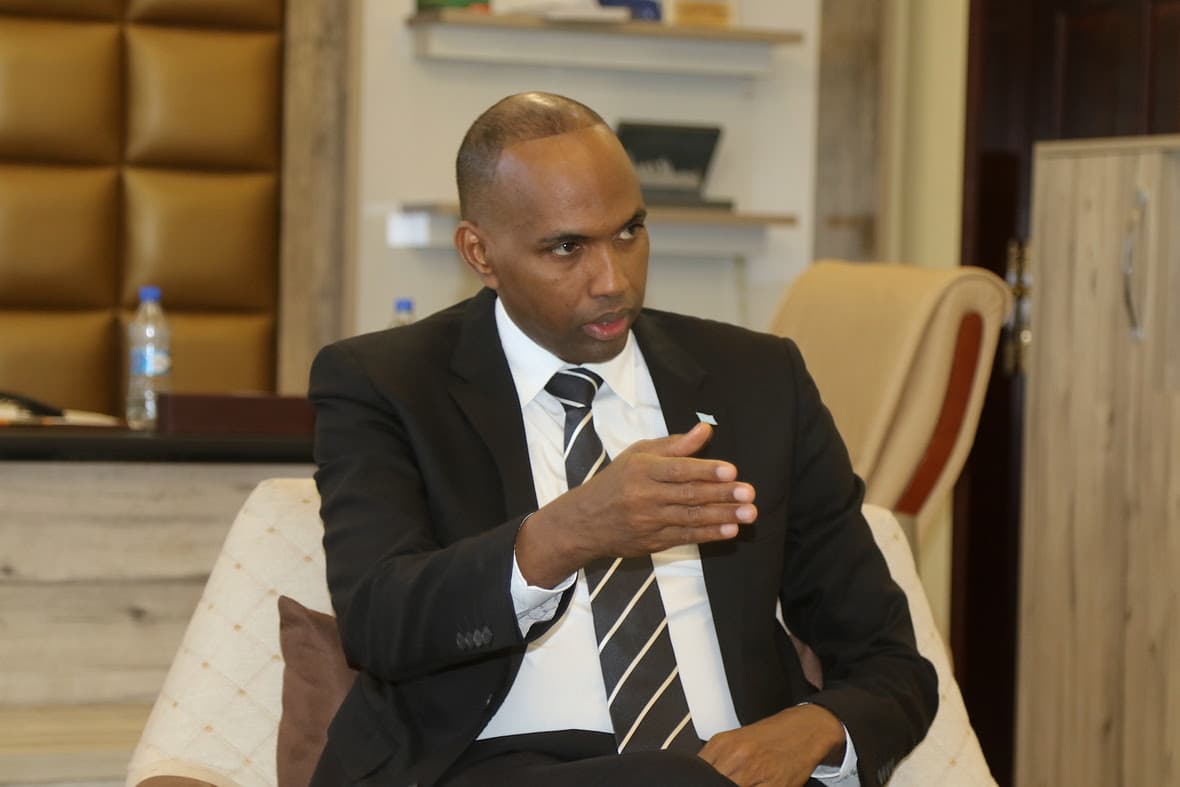 Ra’iisul Wasaare Khayre Oo Kulan La Qaatay Wasiirrada Kalluumaysiga Federaalka iyo Dawlad Gobaleedyada