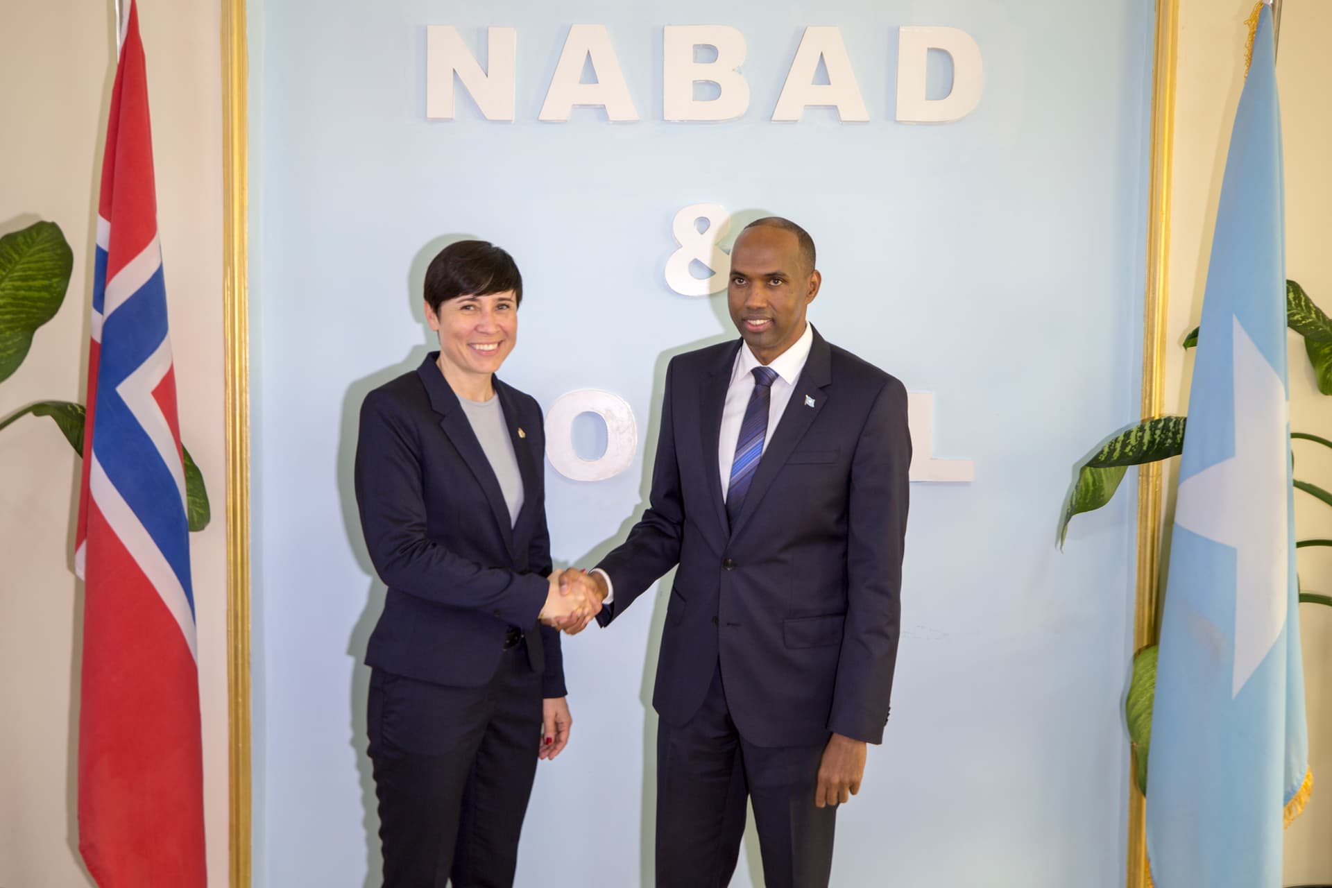 Wasiirka Arrimaha Dibadda Norway Oo Booqasho Ku Timid Muqdisho