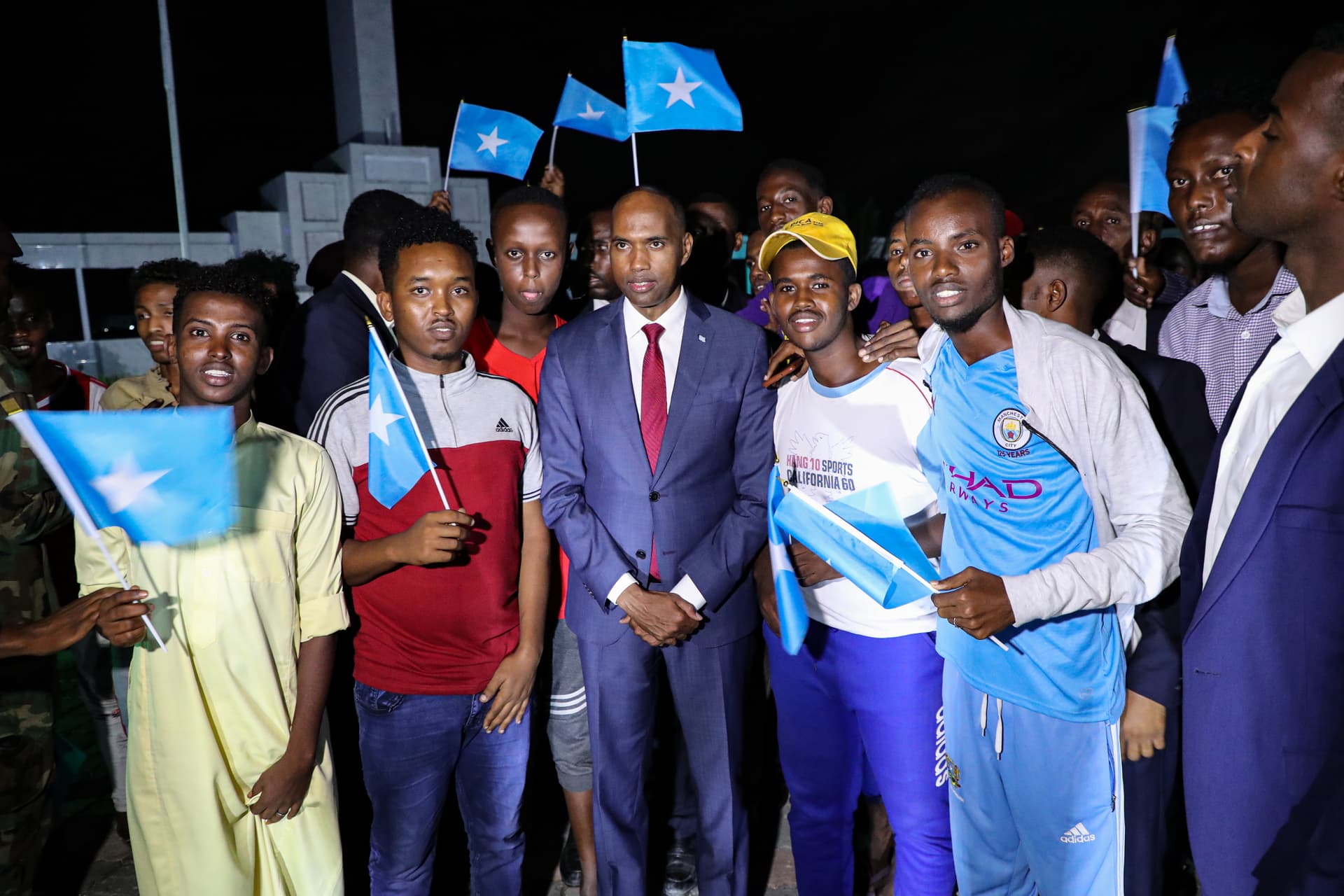 Ra’iisul Wasaare Khayre: Mucaarad Iyo Muxaafid, Waxaan Taariikhda Ku Geli Doonnaa Sida Aan u Ilaalinno Qarannimada, Madax Bannaaninada, Midnimada, Iyo Xuduudaha Dalka