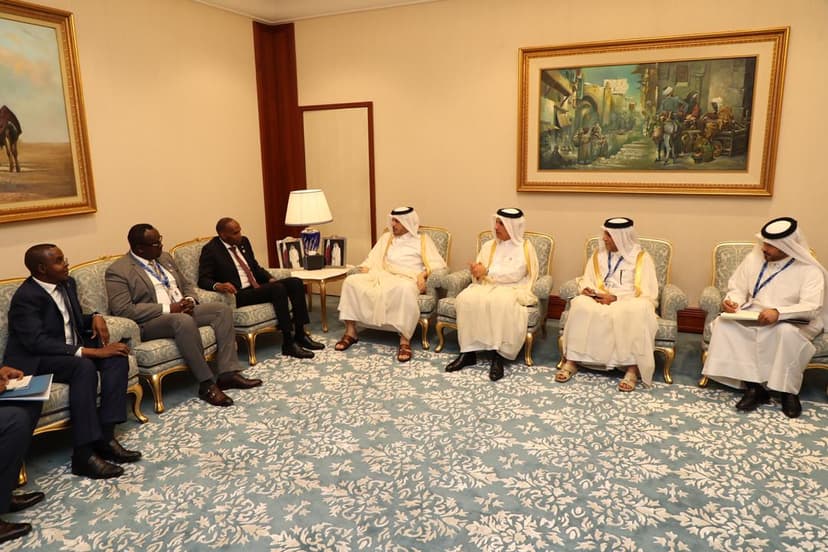 Ra’iisul Wasaare Xasan Cali Khayre Oo Dooxa Kula Kulmay Dhiggiisa Qatar