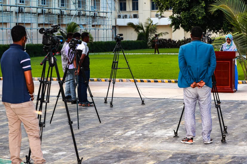 Dowladda Oo Qorsheyneysa in Magaalooyinka Waaweyn Ee Dalka Laga Hir-geliyo Xaruma Dheeraad Ah Oo Dadka Looga Baaro COVID19