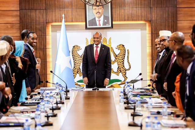 Golaha Wasiirrada Oo Meel Mariyay Xunbaha Guddiga Madaxa Bannaan Ee La-dagallanka Musu-maasuqa