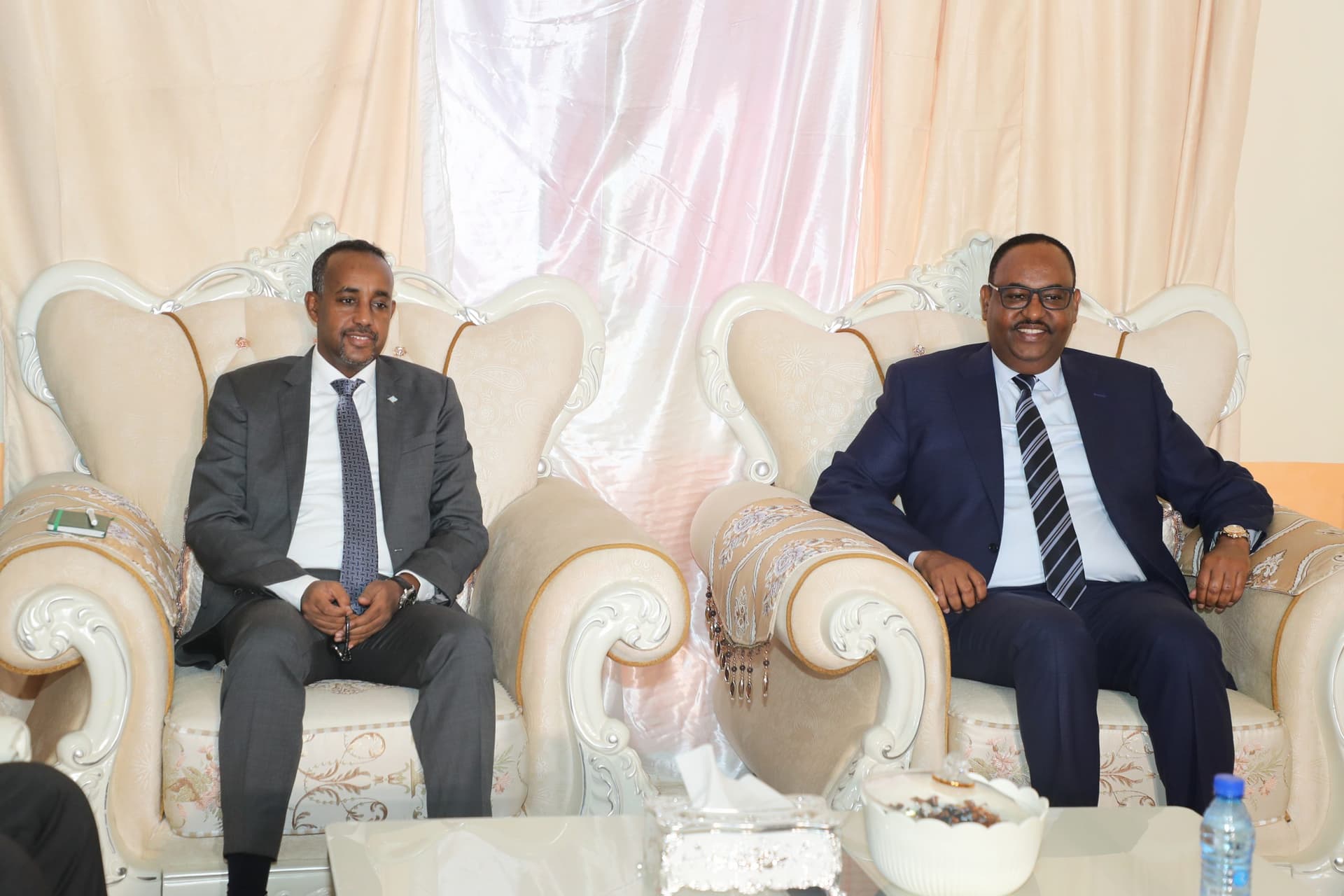 Ra’iisul Wasaare Rooble iyo Madaxda Puntland oo yeeshay kulan wadatashi ah
