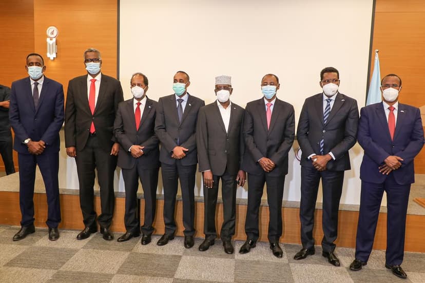 Ra’iisul Wasaare Rooble oo boggaadiyey Heshiiska Shirka Wadatashiga Dowladda iyo Midowga Musharaxiinta