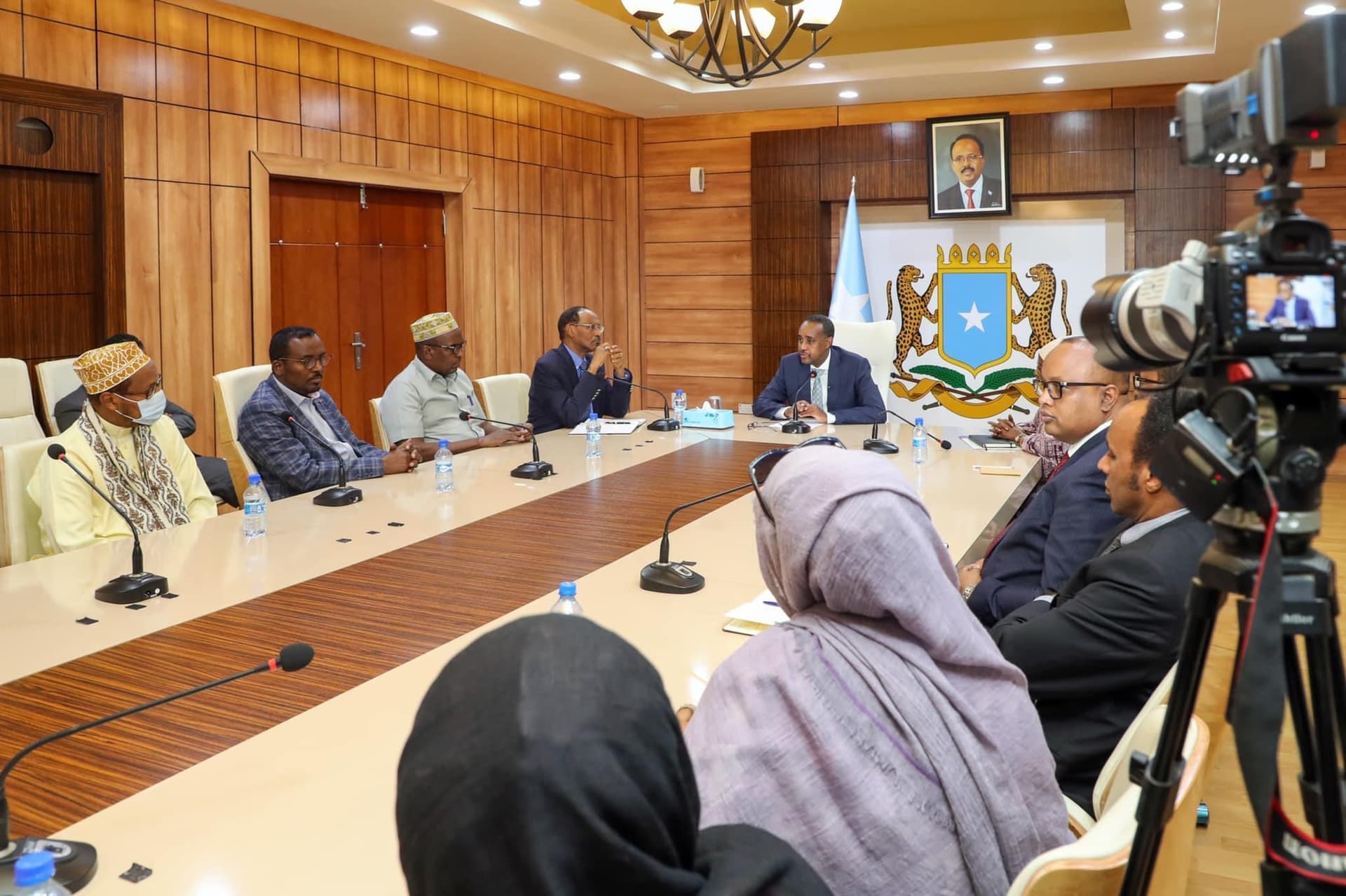 Xukuumadda F. Soomaaliya oo hal Milyan oo Dollar u qoondeysay gurmadka abaaraha