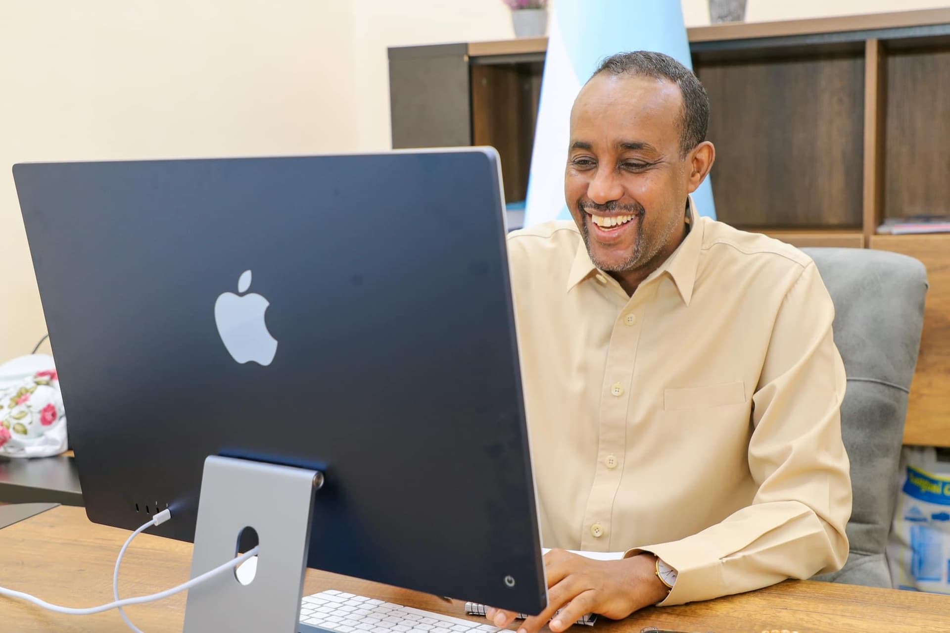 Ra’iisul Wasaare Rooble oo Midowga Musharaxiinta kala hadlay Arrimaha Doorashooyinka
