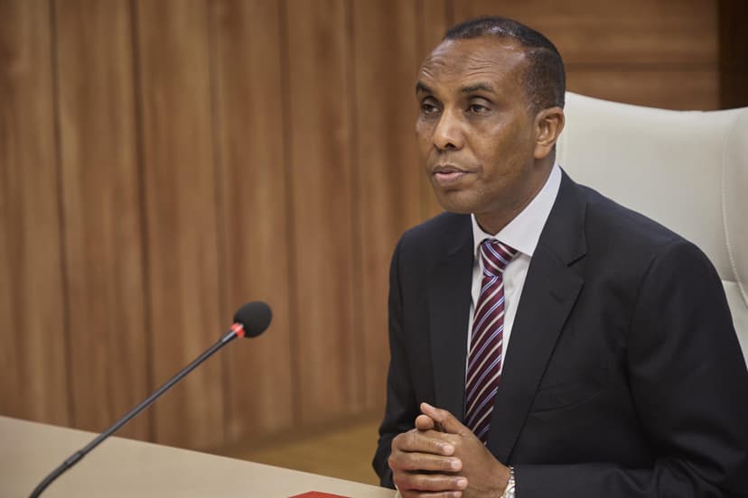 Ra’iisul Wasaare Xamse oo amray Agaasimeyaasha Guud in ay la xisaabtamaan shaqaalaha aan soo xaadirin goobaha shaqada