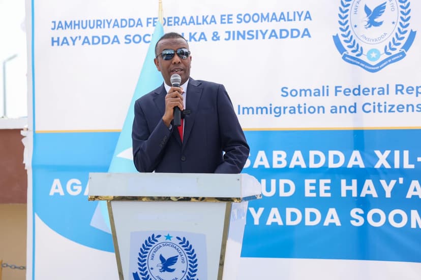 Ra’iisul Wasaare Xamsa “Waxaan rabnaa in xoogga la saaro sidii Baasaboorkeennu ula tartami lahaa kuwa Caalamka”