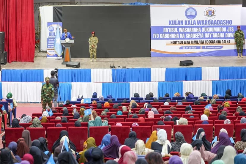Ra’iisul Wasaare Xamsa oo ballan-qaaday in Xukuumaddiisu tallaabo ka qaadi doonto masuul walba oo ku xad-gudba Xuquuqda Haweenka