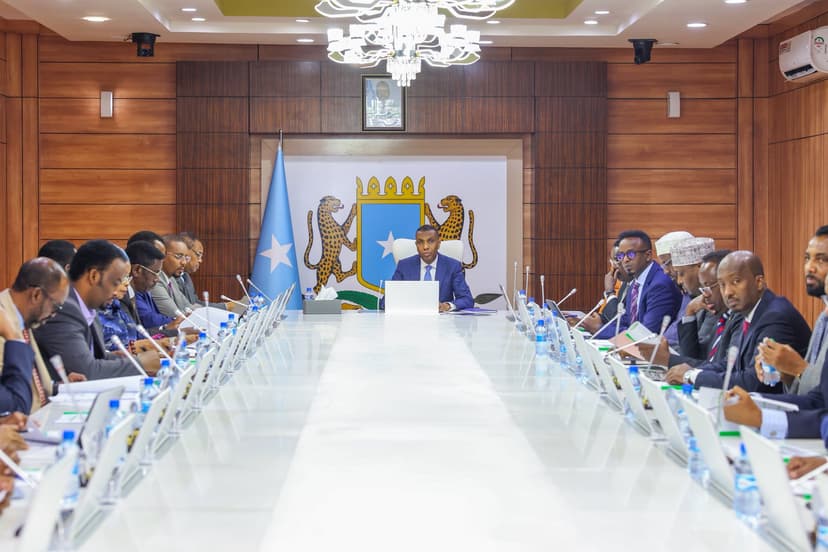 Shirka Golaha Wasiirada oo looga hadlay badqabka diyaaradaha ka howgala dalka