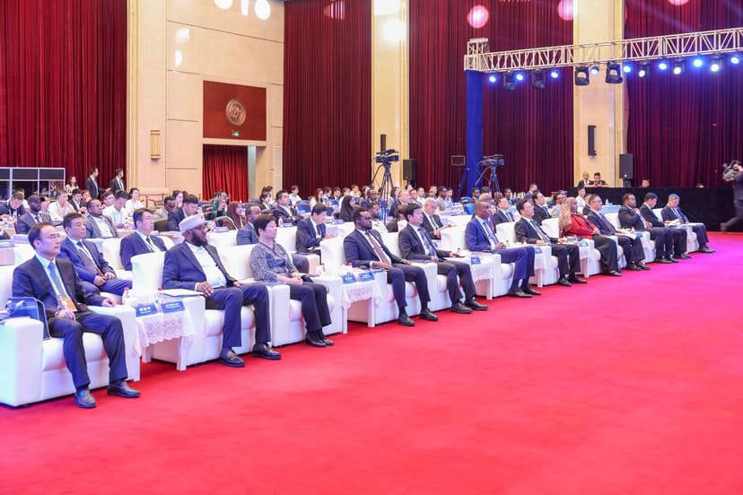 Ra’iisul Wasaare Xamsa oo ka qaybgalay Kulanka Isku-xiridda Ganacsiga Soomaaliya iyo Shiinaha