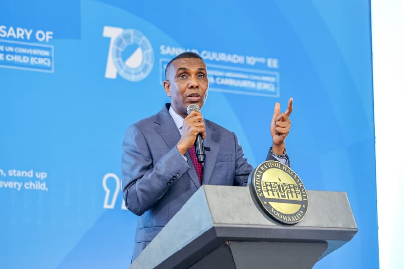 Prime Minister Hamza: “For our country to have a prosperous  future, the key is to create a better future for Somali children.”