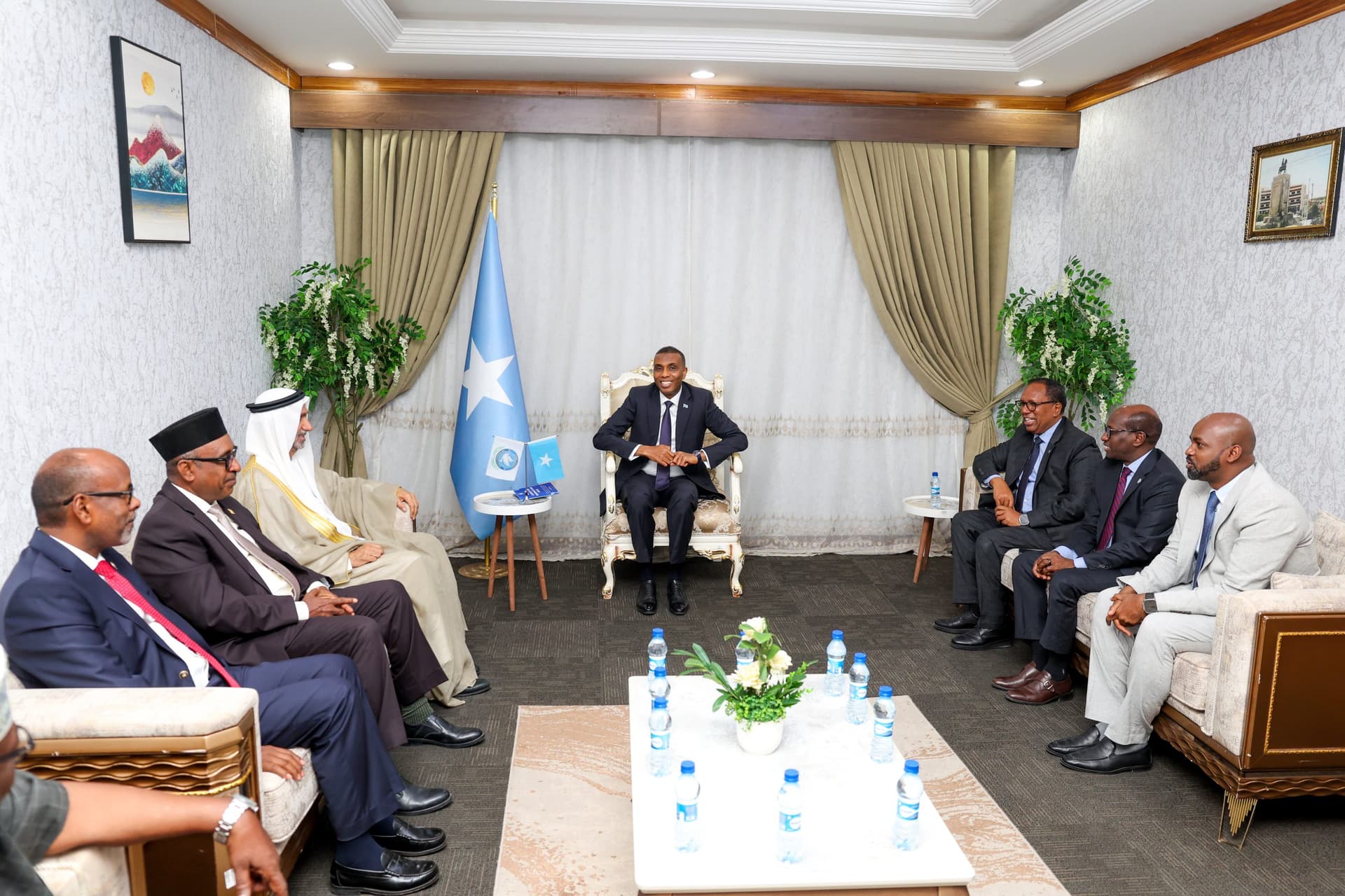 Ra’iisul Wasaare Xamse oo qaabilay wefti ka socda Baarlamaanka Nabadda Adduunka