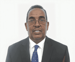 Ali Yusuf Ali (Hosh) - Minister of Interior, Federal Affairs and Reconciliation