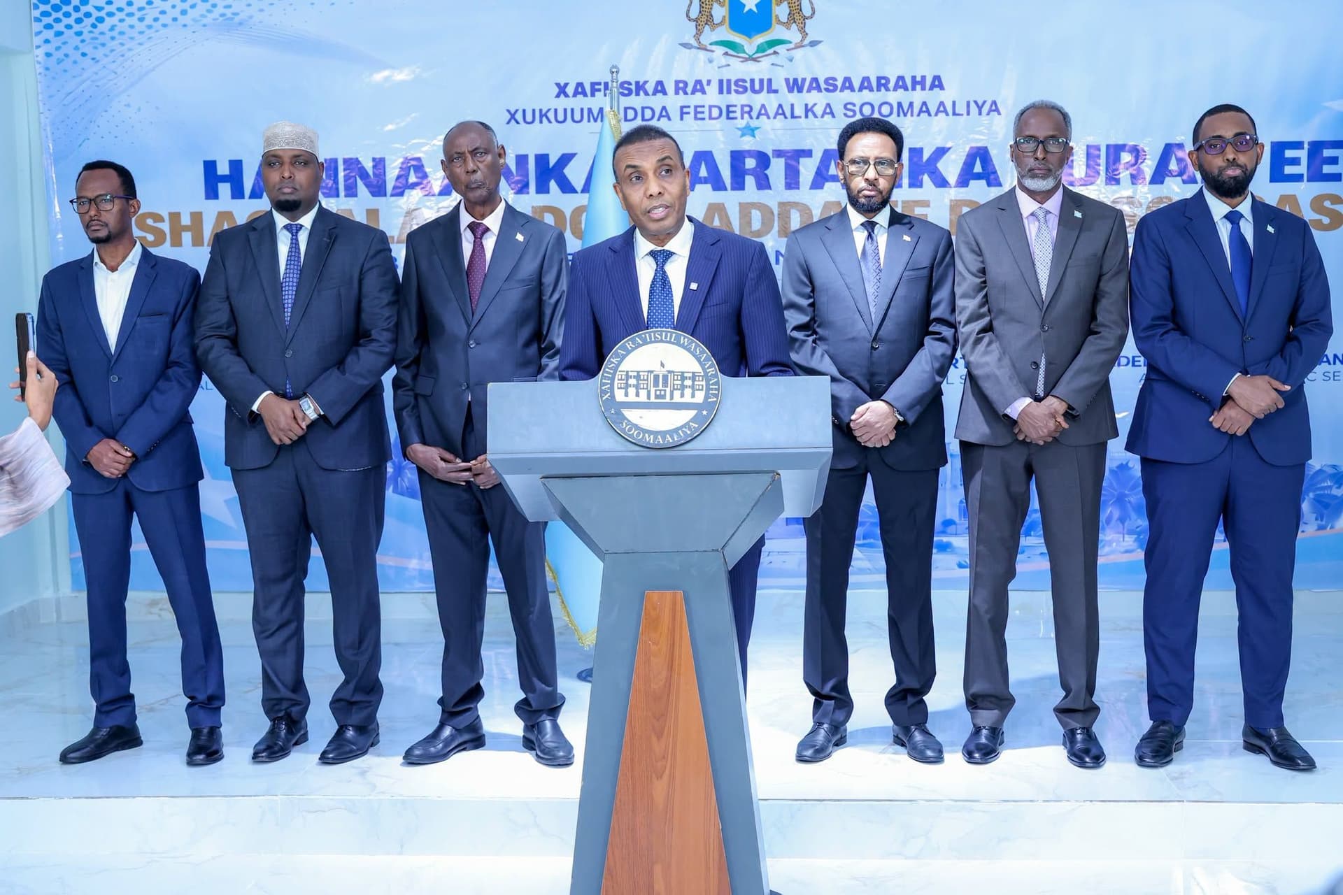 Ra'iisul Wasaare Xamsa oo ku dhawaaqay hirgalinta hannaanka tartanka furan ee shaqaalaha dowladda ee door-soocasho