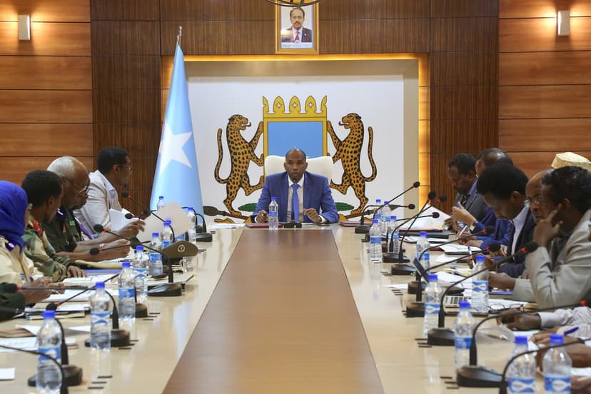 Ra’iisul Wasaare Khayre Oo Guddoomiyay Shirarka Tubaha Amniga Iyo Siyaasadda Loo Dhanyahay