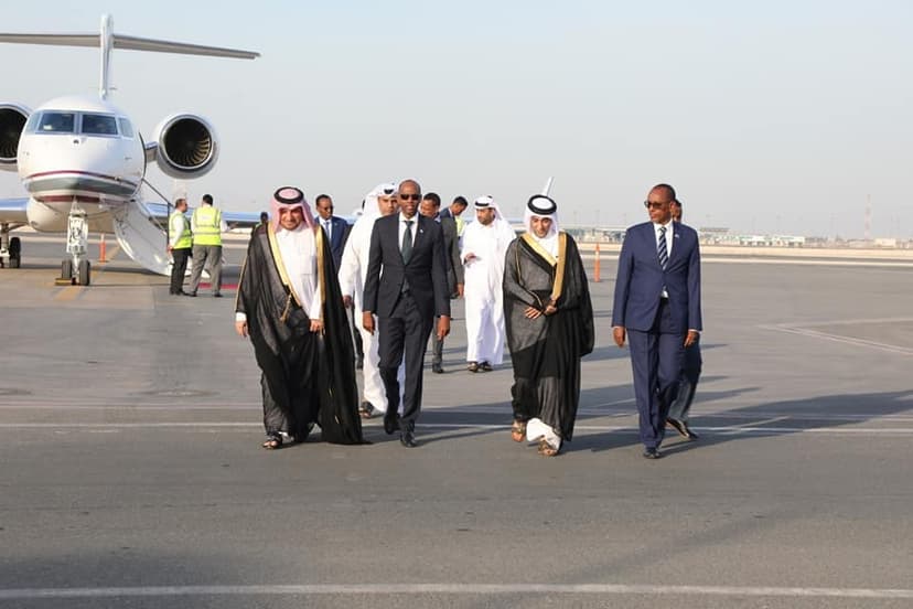 Ra’iisul Wasaare Xasan Cali Khayre Oo Kulan La Qaatay Ra’iisul Wasaare Ku-xigeenka Qatar