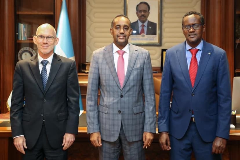 Ra’iisul Wasaare Rooble iyo James Swan oo ka wada hadlay dardargelinta doorashooyinka dalka