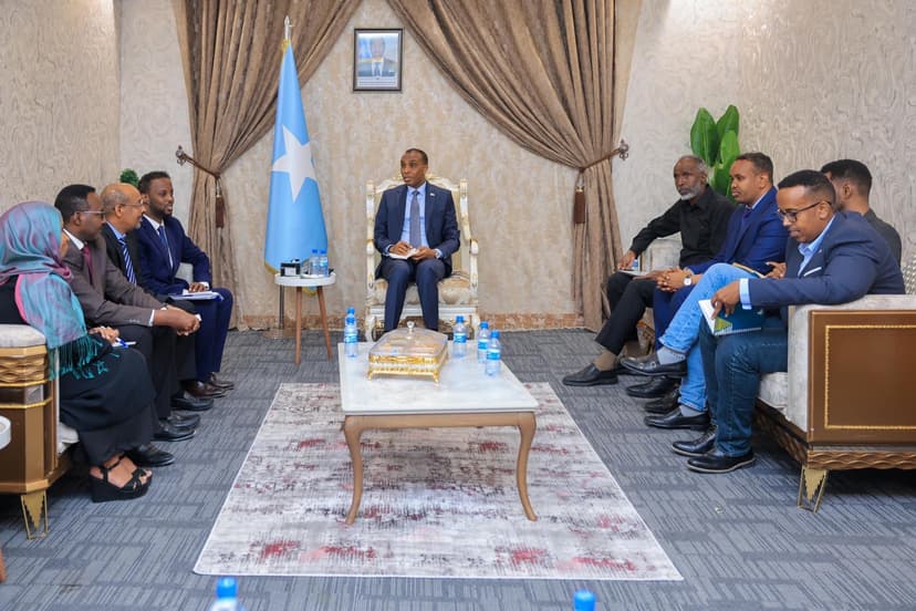 Ra’iisul Wasaare Xamsa oo faray Golaha Dhaqaalaha Qaranka dardargelinta koboca dhaqaalaha