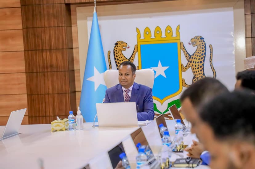 Ra’iisul Wasaare ku xigeen Dhaay oo guddoomiyay shirar muhiim ah
