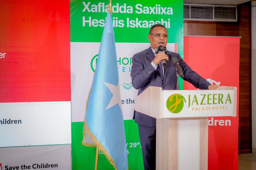 Ra’iisul Wasaare ku xigeenka Labaad oo ka qeyb galay saxiixa iskaashi dhex maray Hormuud iyo Saxe the Children